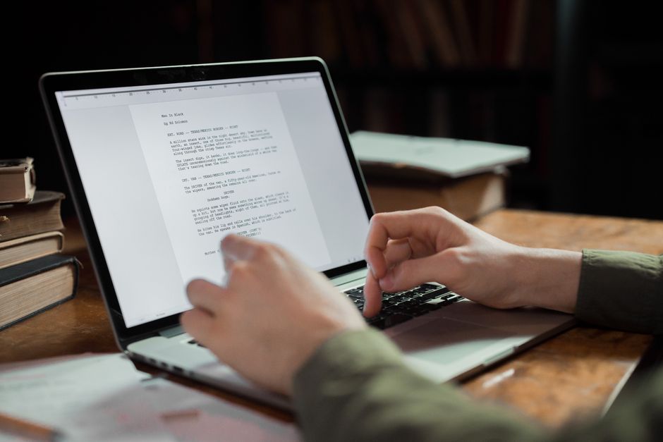 Video Script Yazım Hizmeti